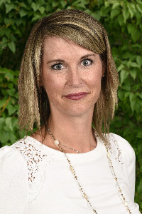 Photo of Sally Gauthier